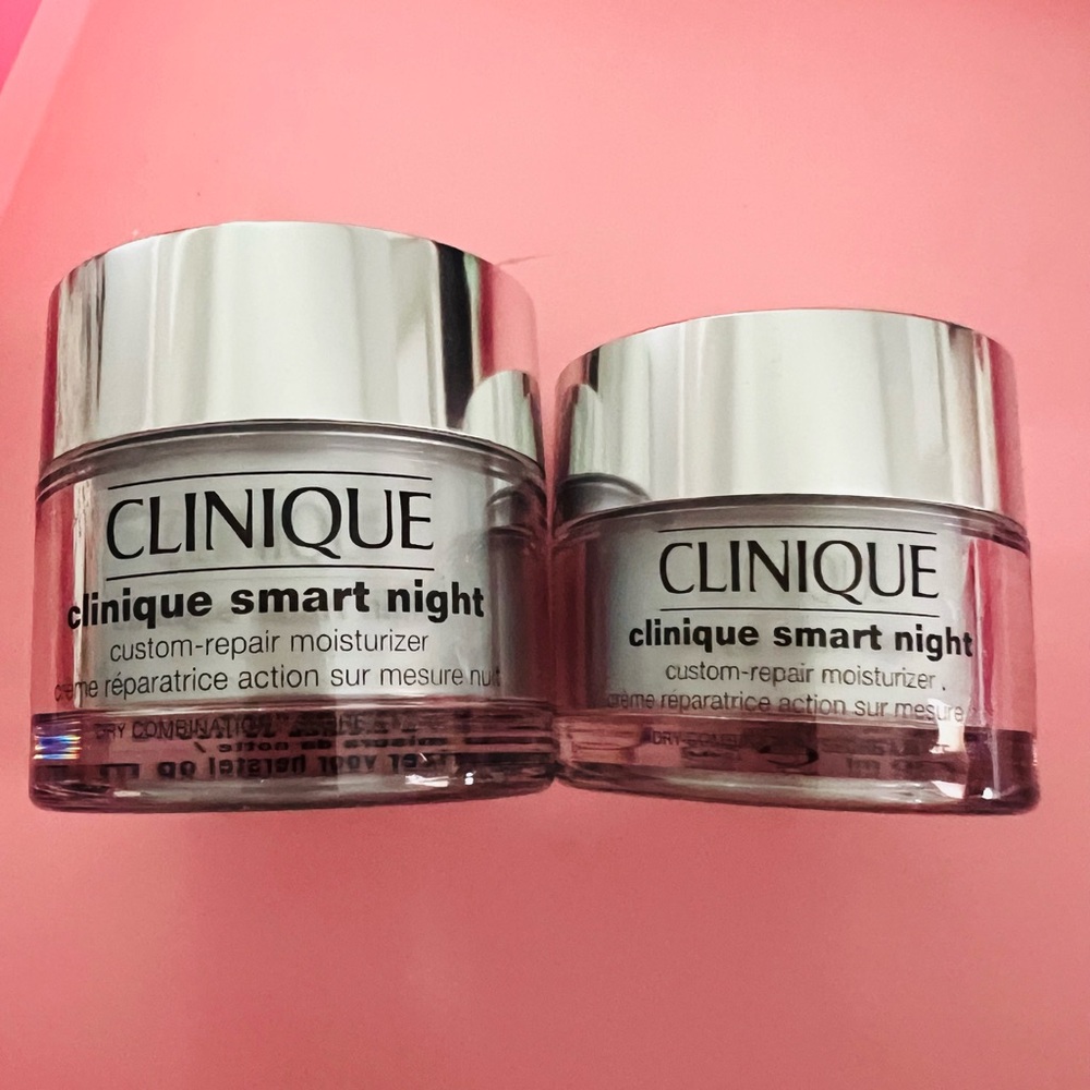 Clinique Smart Night Moisturizer Duo in Silver